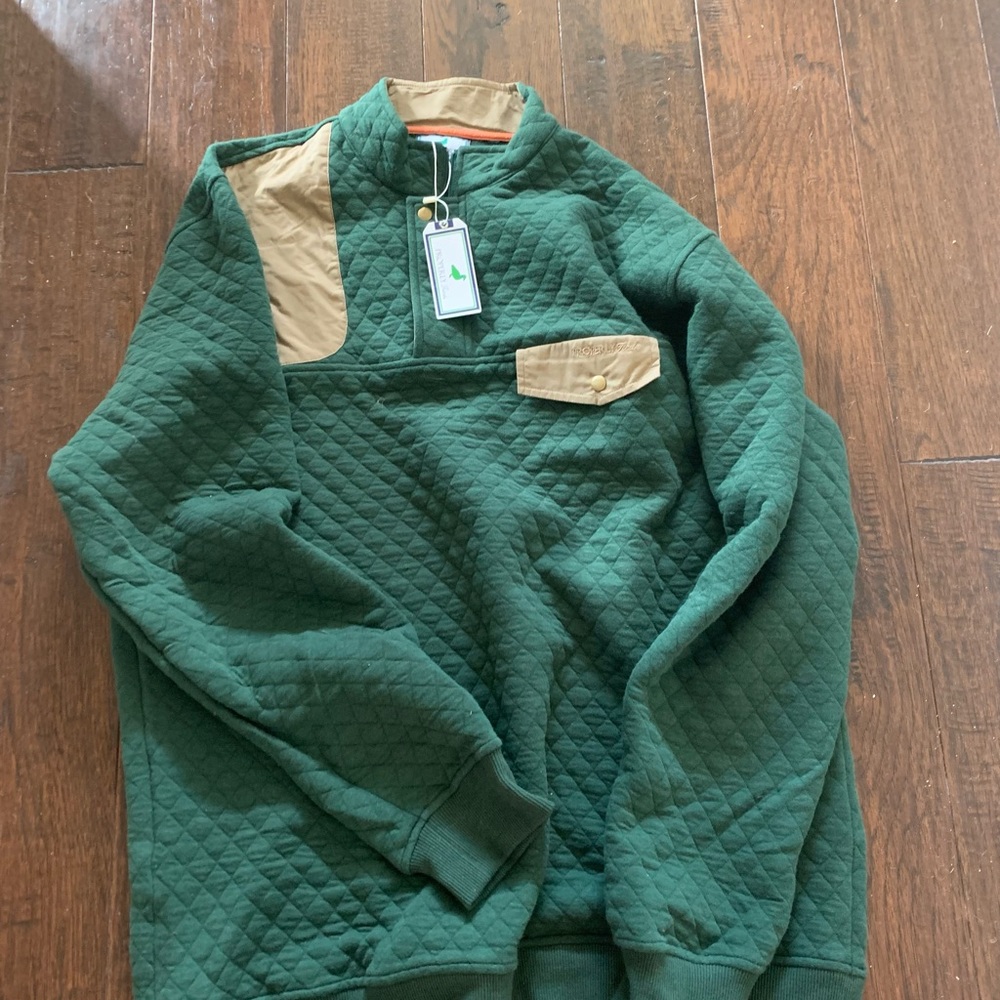 NWT Properly Tied Quilted pullover XL
